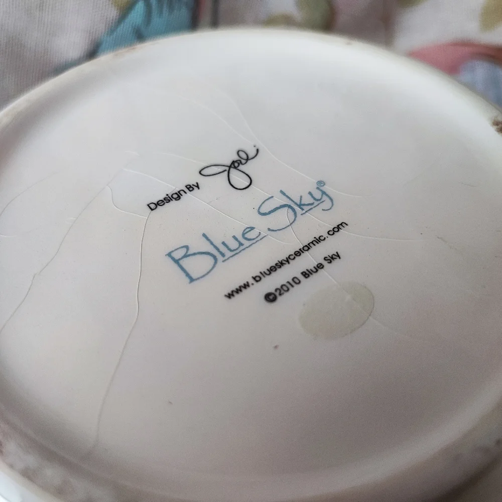 Good To Be Queen Cat Dog Food Dish Trinket Tray Crazed Blue Sky Brand